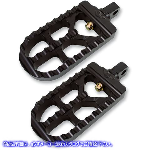 取寄せ アジャスタブル鋸歯状のフットペグ ジョーカーマシーン Adjustable Serrated Footpegs - Long - Black 08-56-5B 16201709